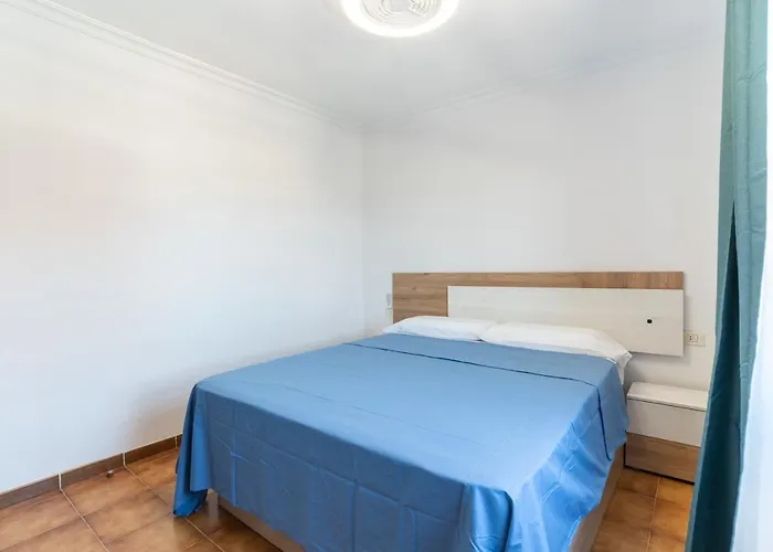 Albatros 433b In Tenerife South * San Miguel de Abona